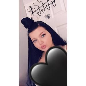 Meet your Posher, Erikaa